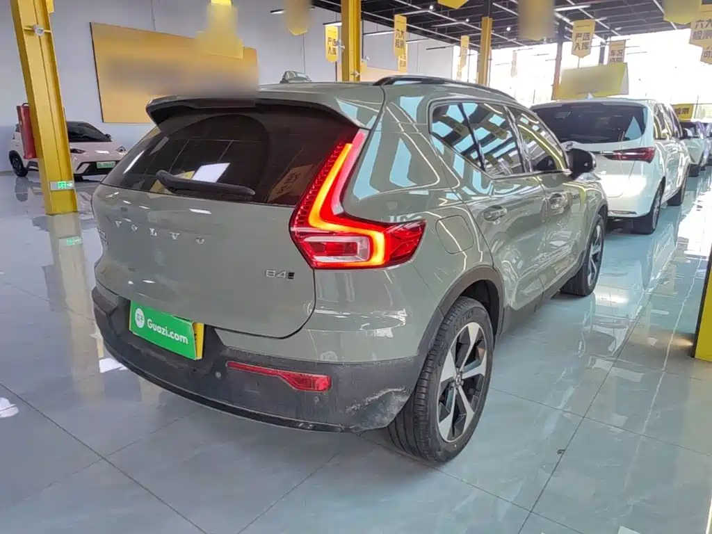 Volvo XC40 — миниатюра 7