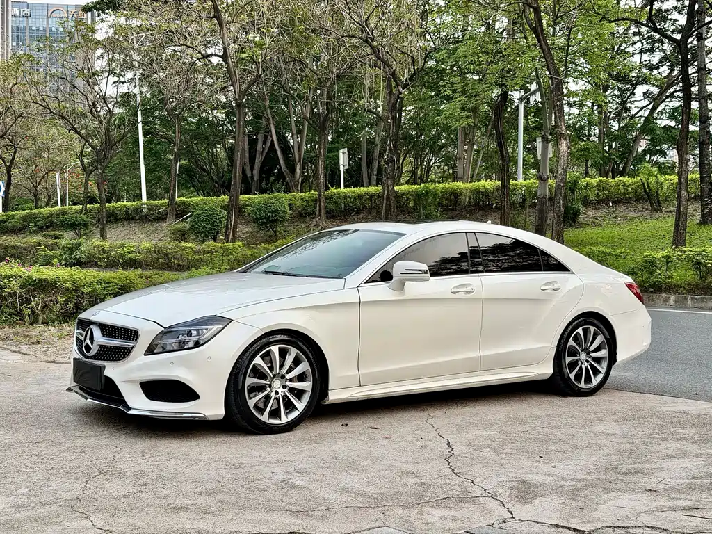 Mercedes-Benz CLS 2015