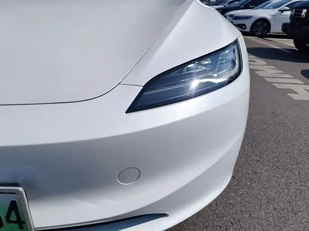 Tesla Model 3 — фотографии объявления, Фото 24