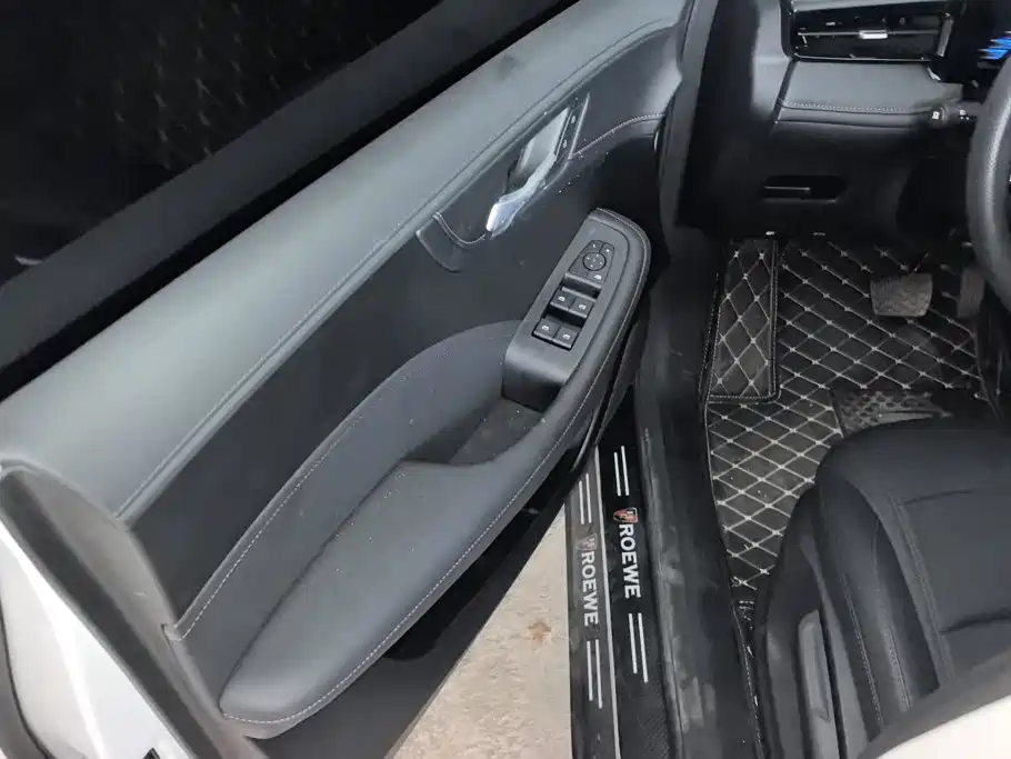 Roewe i5 — миниатюра 7