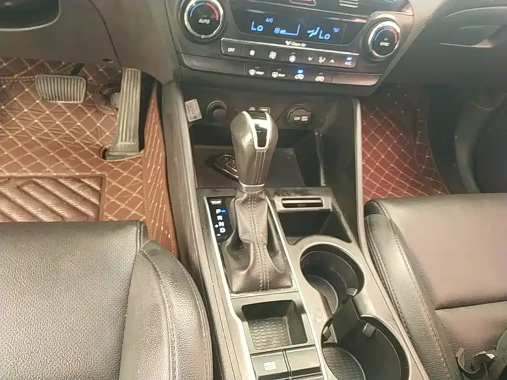 Hyundai Tucson — миниатюра 14