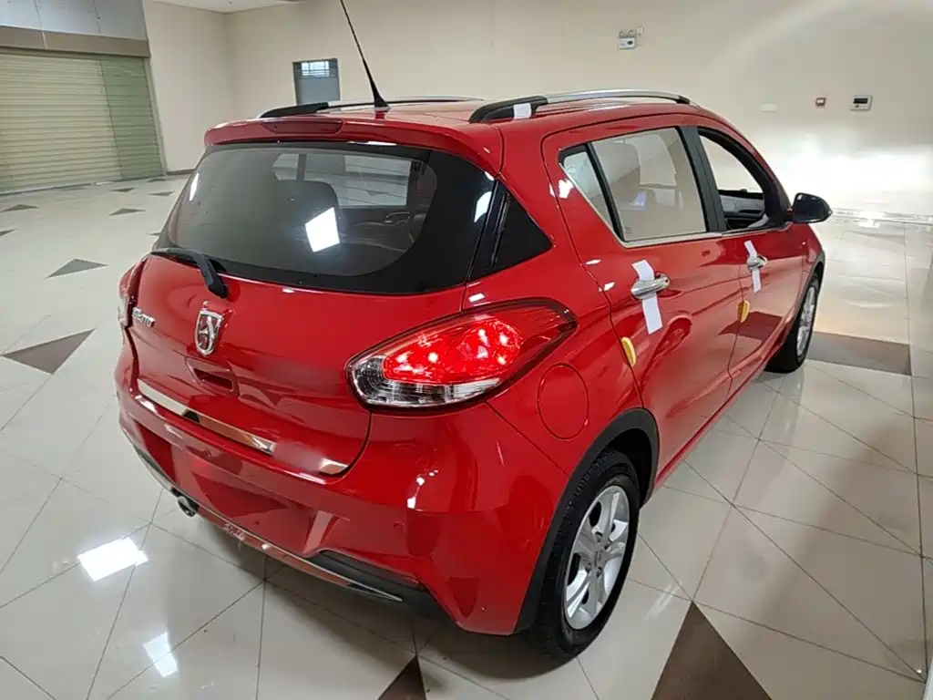 Baojun 310 — миниатюра 7