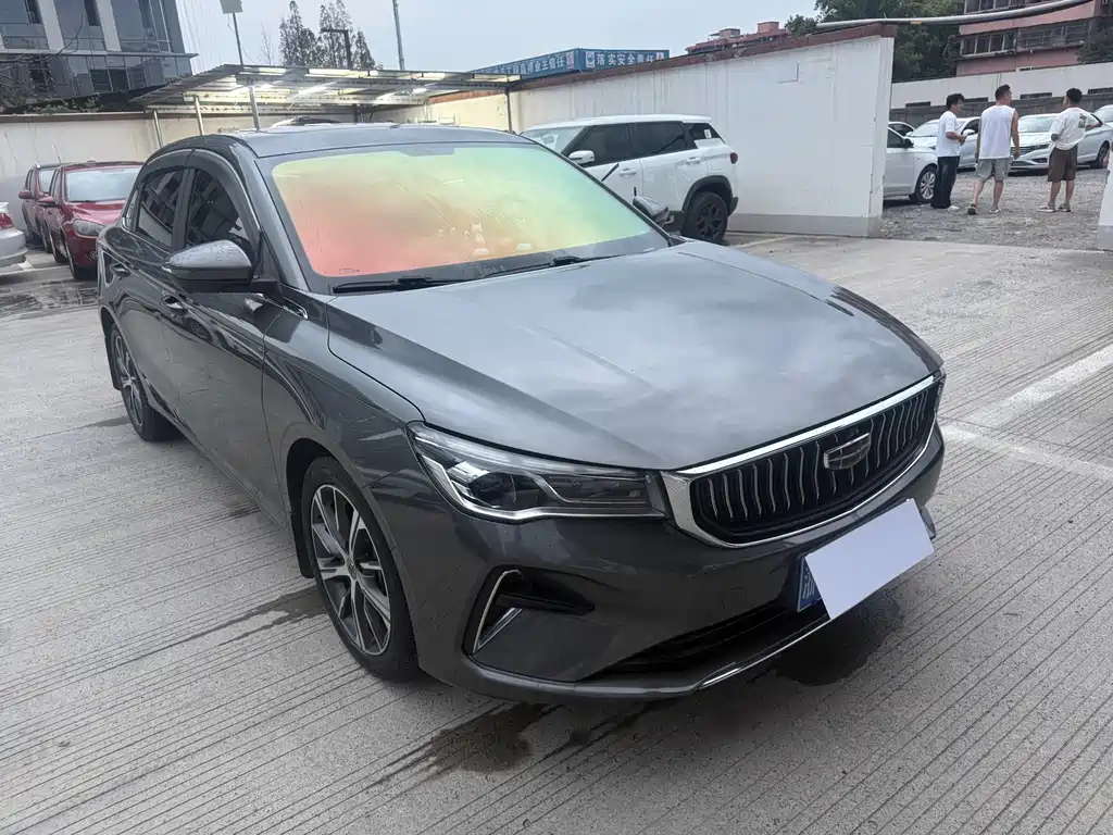 Geely Emgrand — миниатюра 3