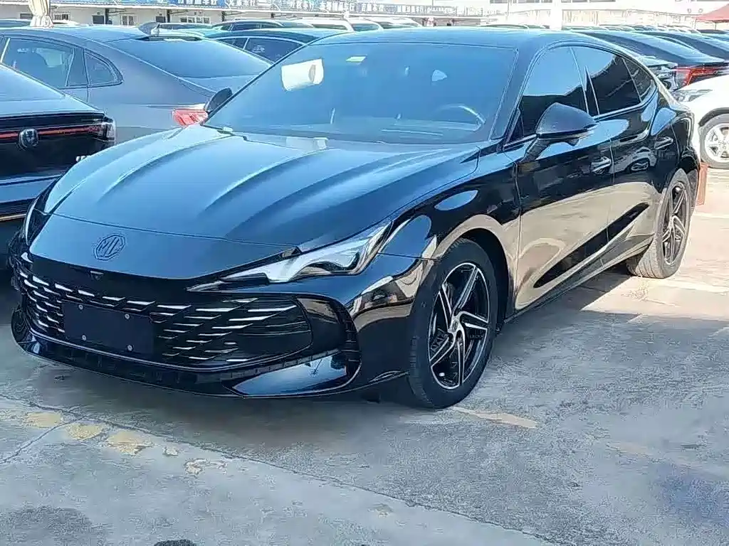 MG MG7