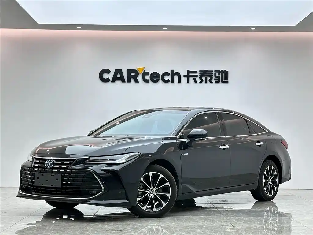 TOYOTA ASIAN DRAGON