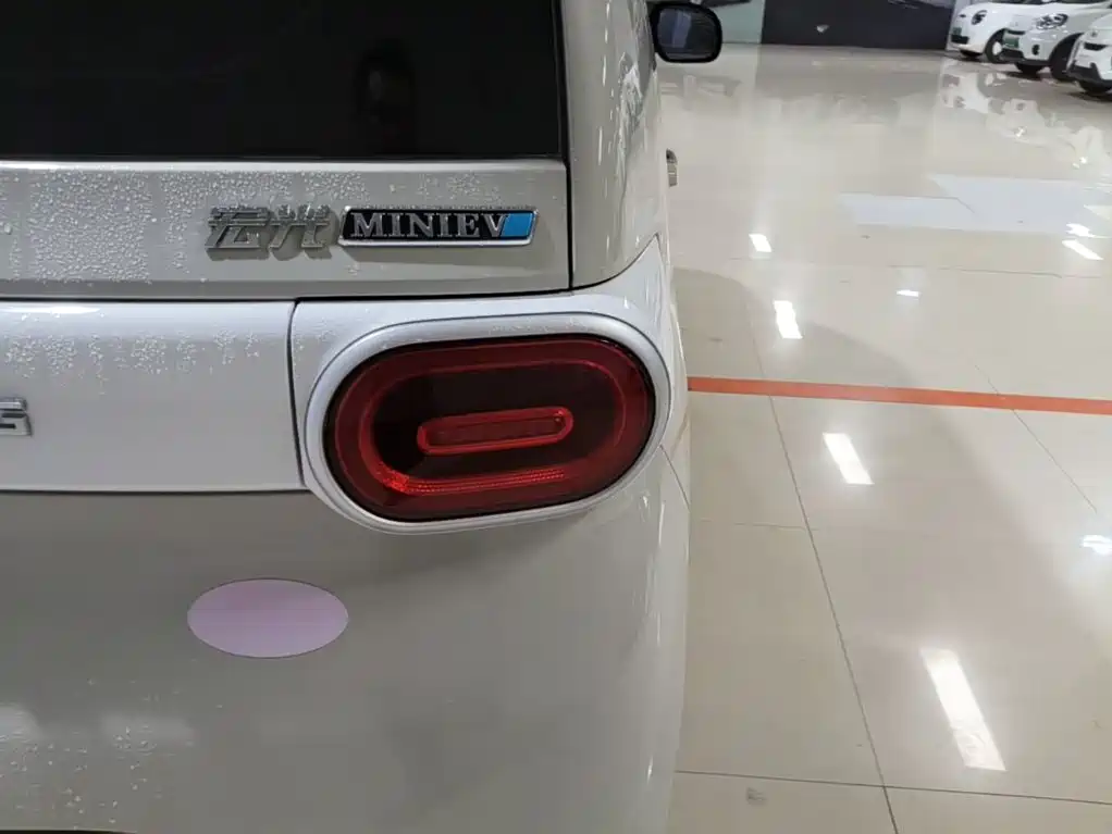 Wuling Mini EV MINIEV 2024 215km