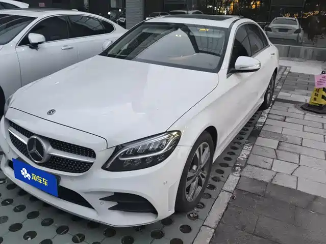 MERCEDES BENZ C CLASS