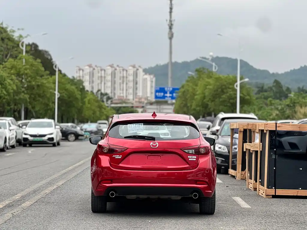 Mazda 3 Axela — миниатюра 13
