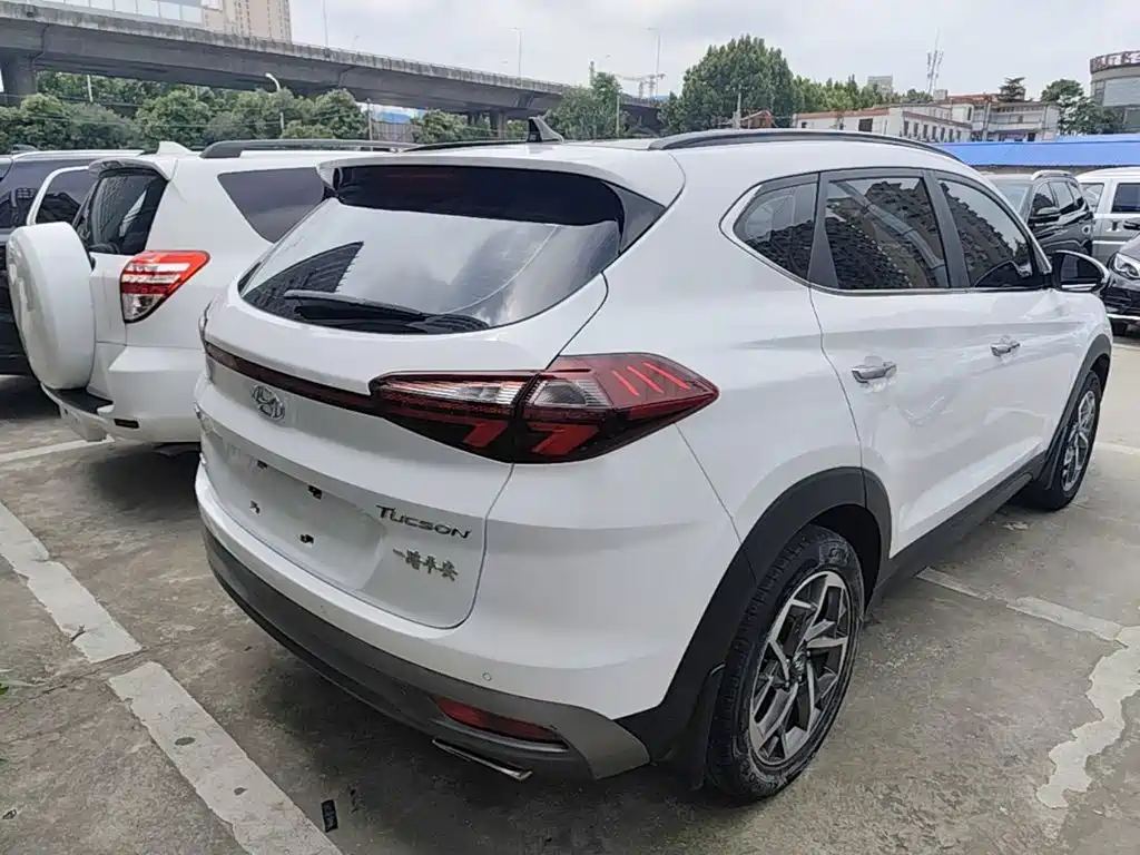 Hyundai Tucson — миниатюра 7
