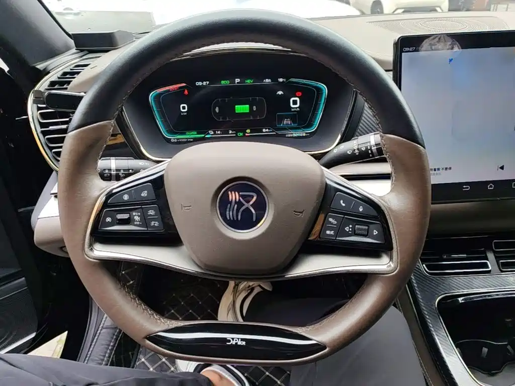 BYD Han — миниатюра 7