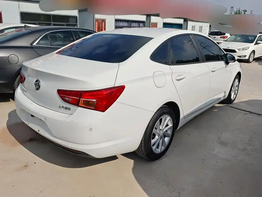 Buick Verano — миниатюра 2