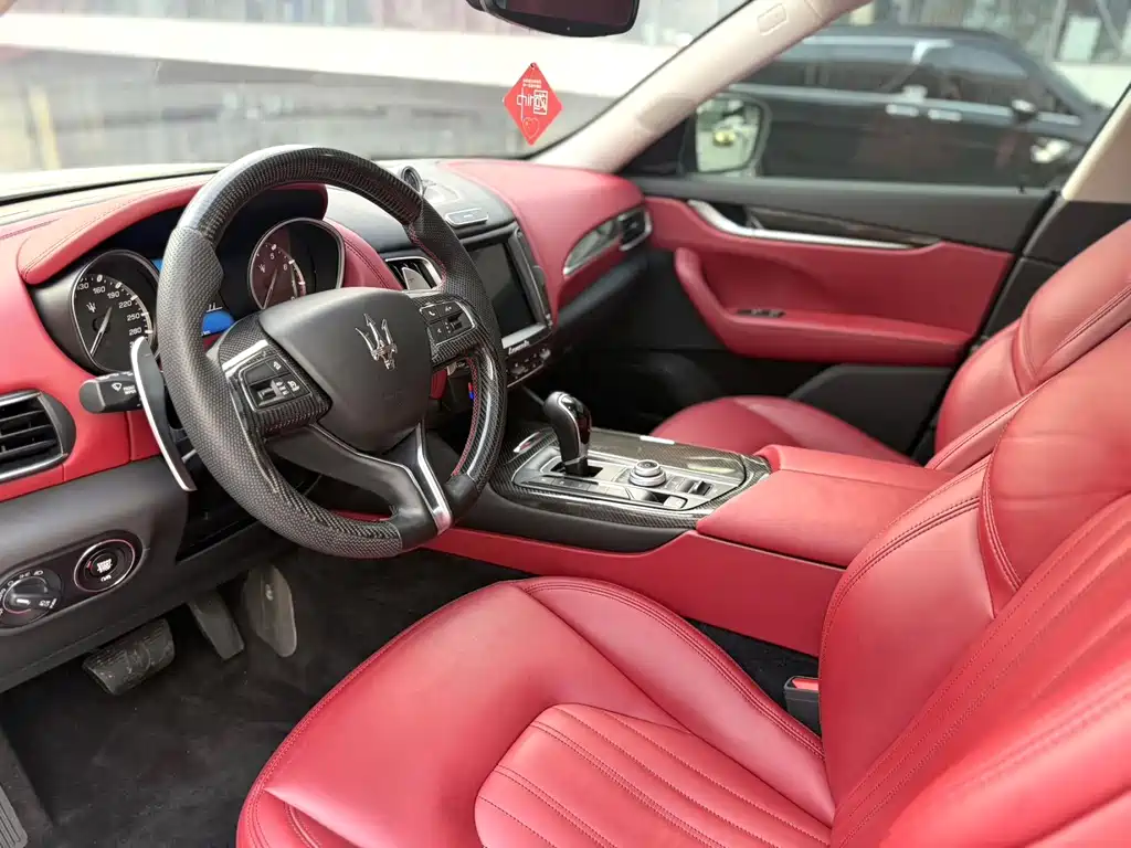Maserati Levante — миниатюра 4