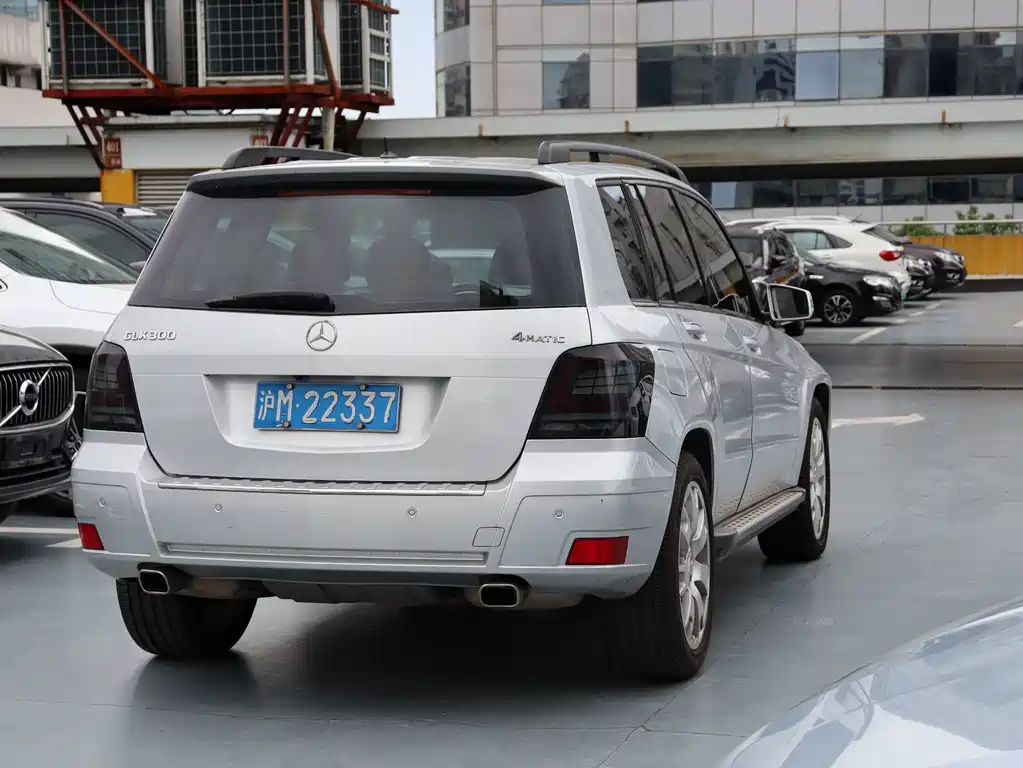 Mercedes-Benz GLK-Class (Import) — миниатюра 2