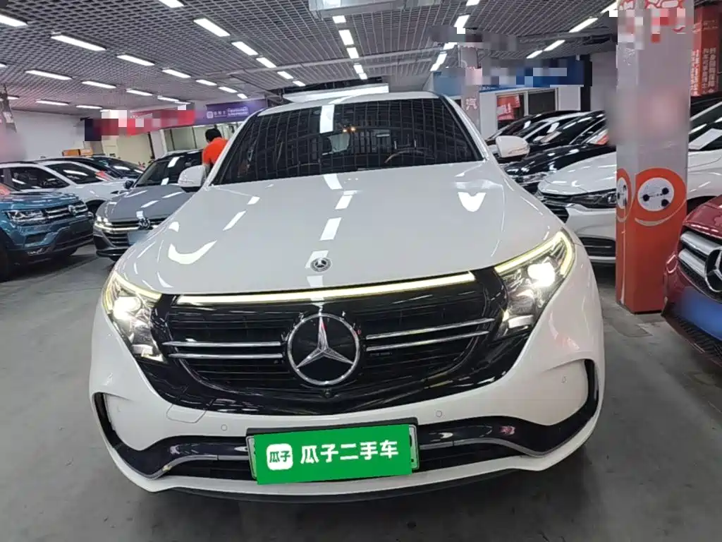 Mercedes-Benz EQC — миниатюра 3