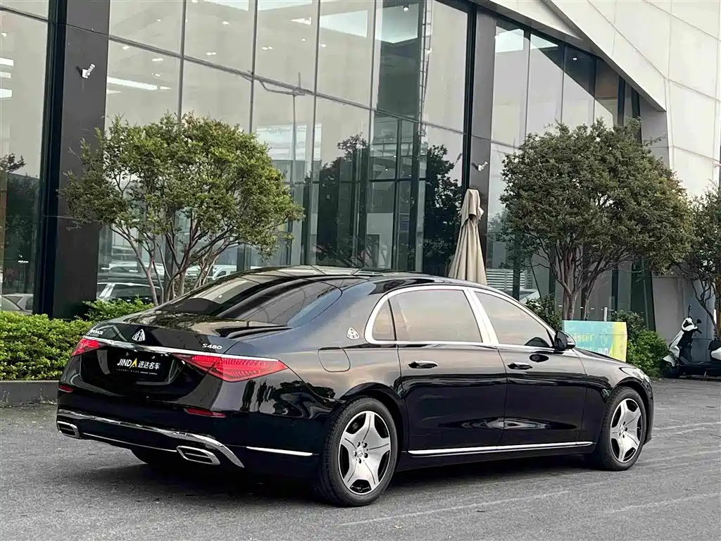 Mercedes-Benz S-Class — миниатюра 9