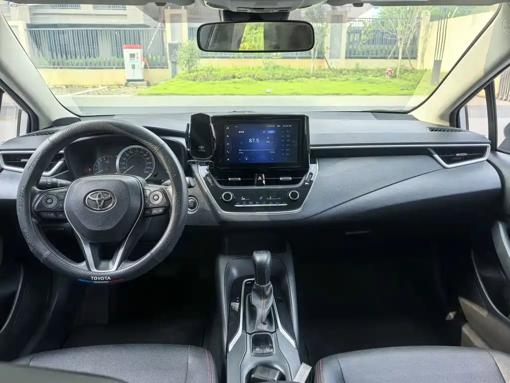 Toyota Corolla — миниатюра 6
