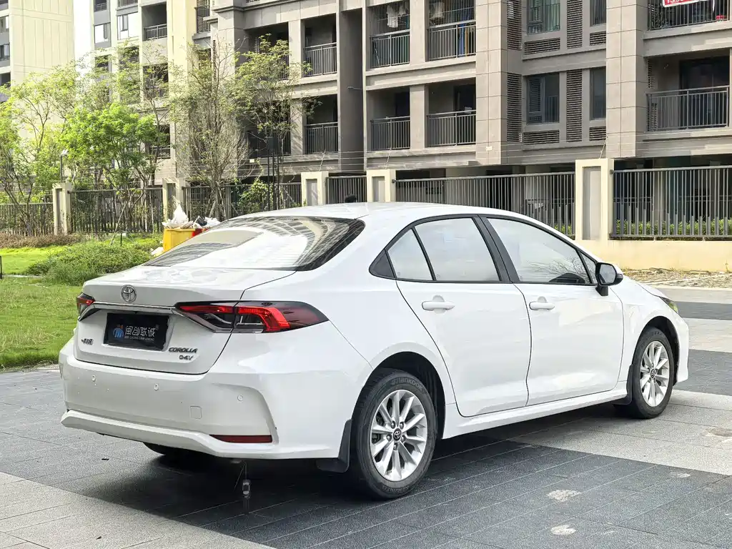 Toyota Corolla — миниатюра 9
