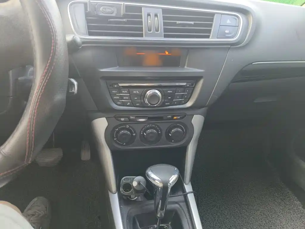 Citroen C3-XR — миниатюра 6