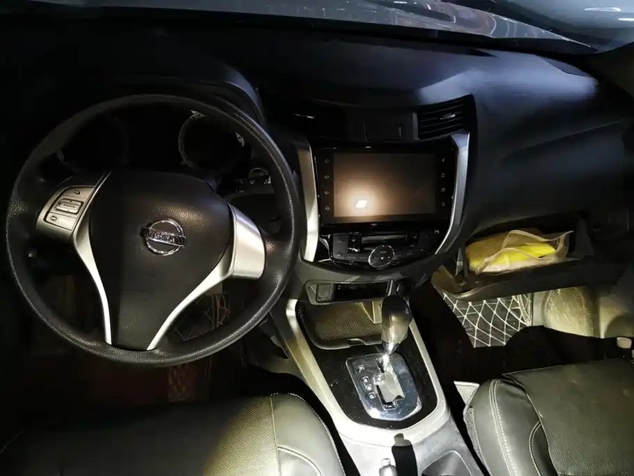 Nissan Terra — миниатюра 12