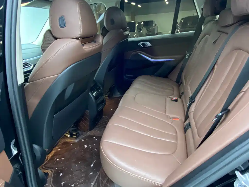 BMW X5 (Import) — миниатюра 9