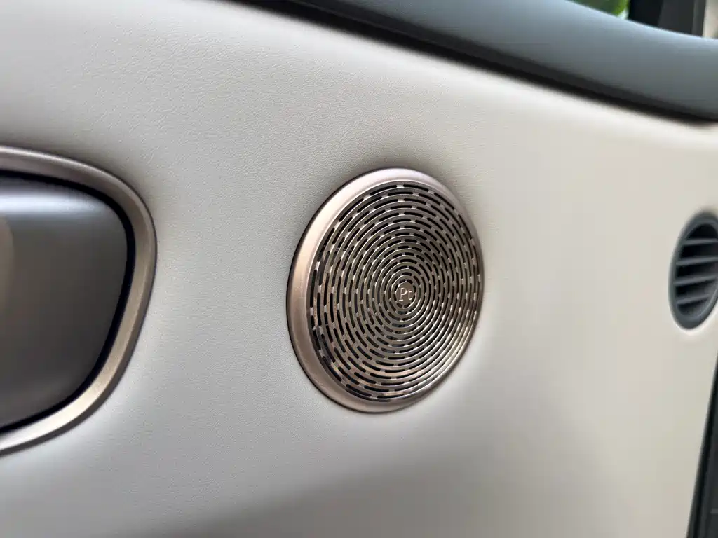Li Auto Li i8 — миниатюра 13