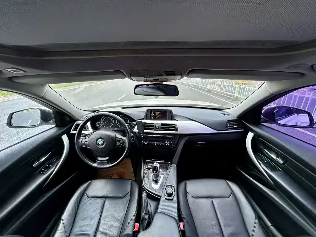 BMW 3 Series — миниатюра 5