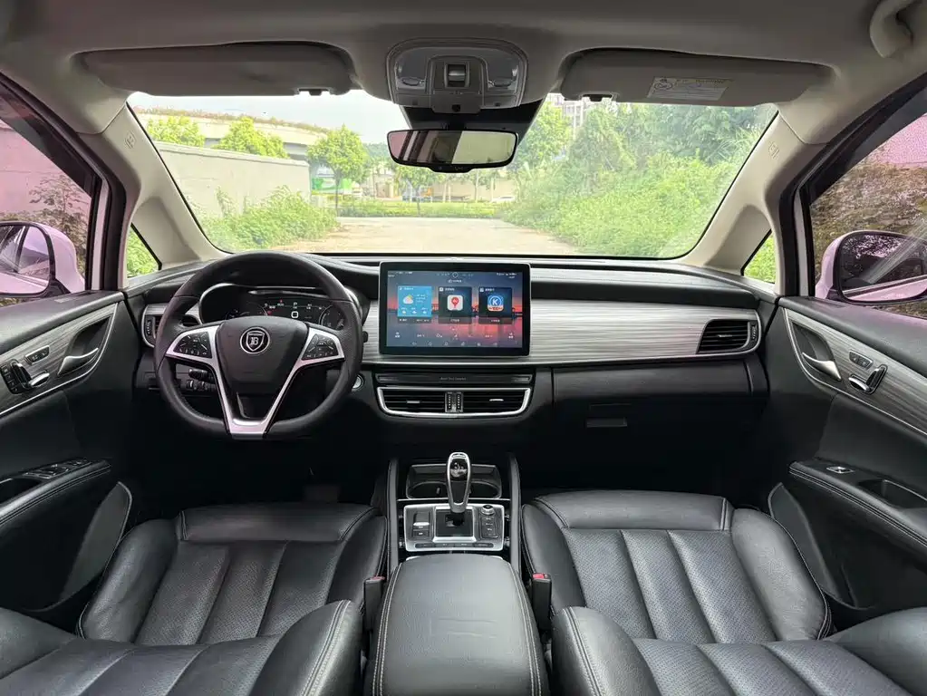 BYD MAX New Energy — миниатюра 9