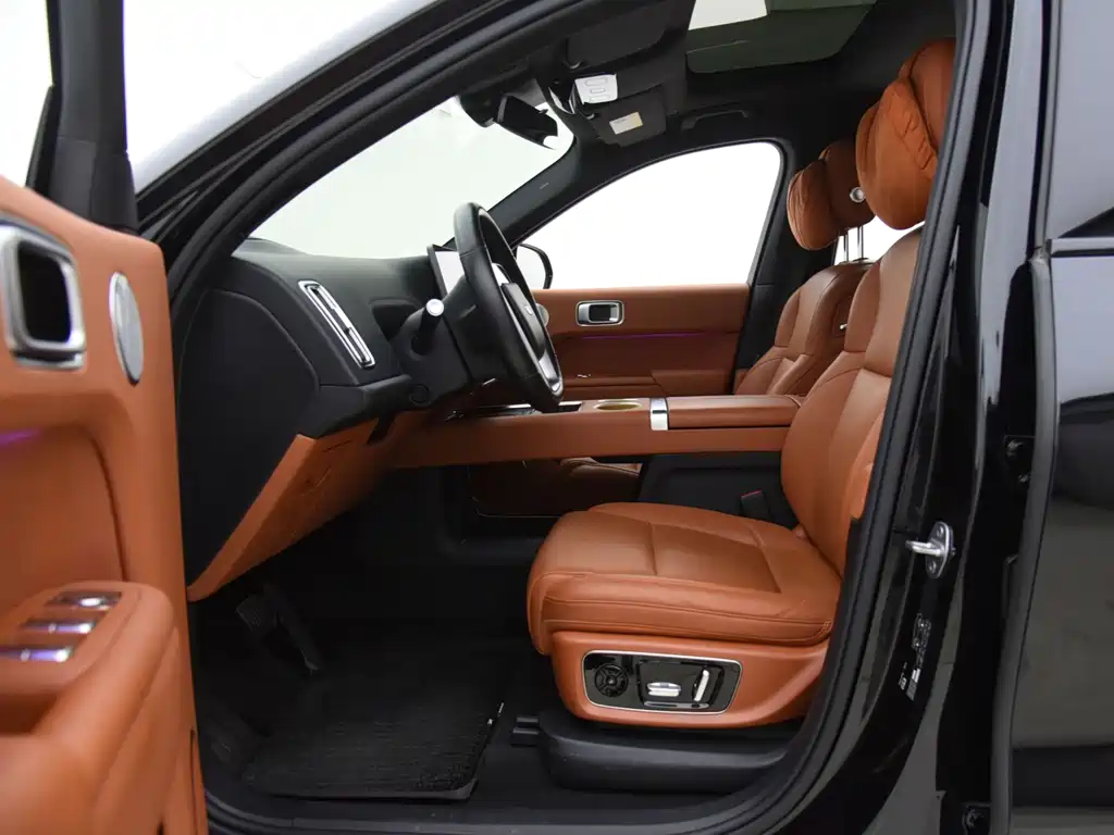 Li Auto Li L8 — миниатюра 12