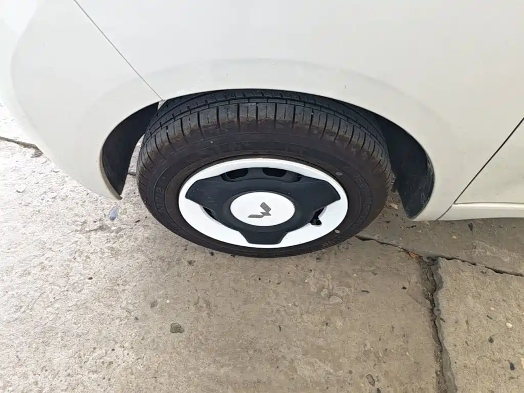 Wuling MINIEV — миниатюра 23