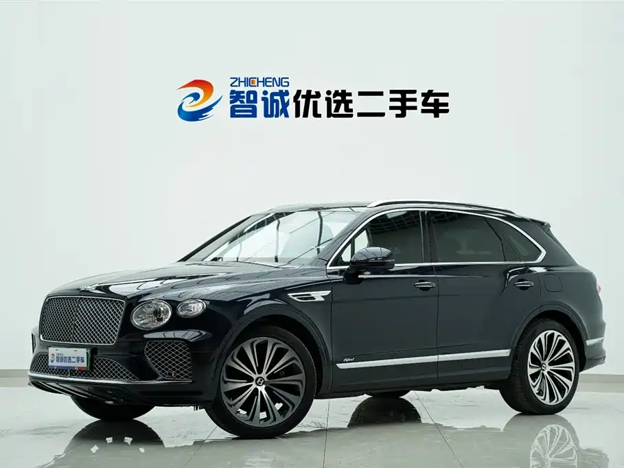 Bentley Bentayga PHEV 2021