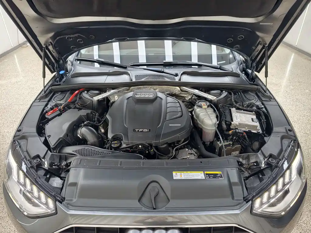 Audi A4L — миниатюра 31