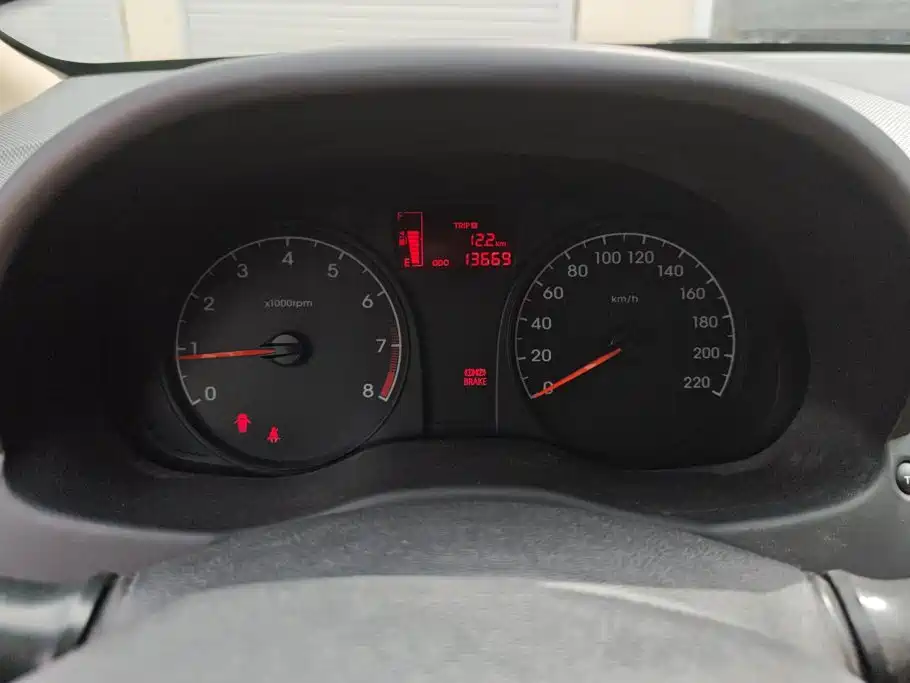 Hyundai Verna — миниатюра 14
