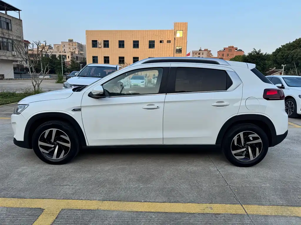 Citroen C3-XR — миниатюра 7
