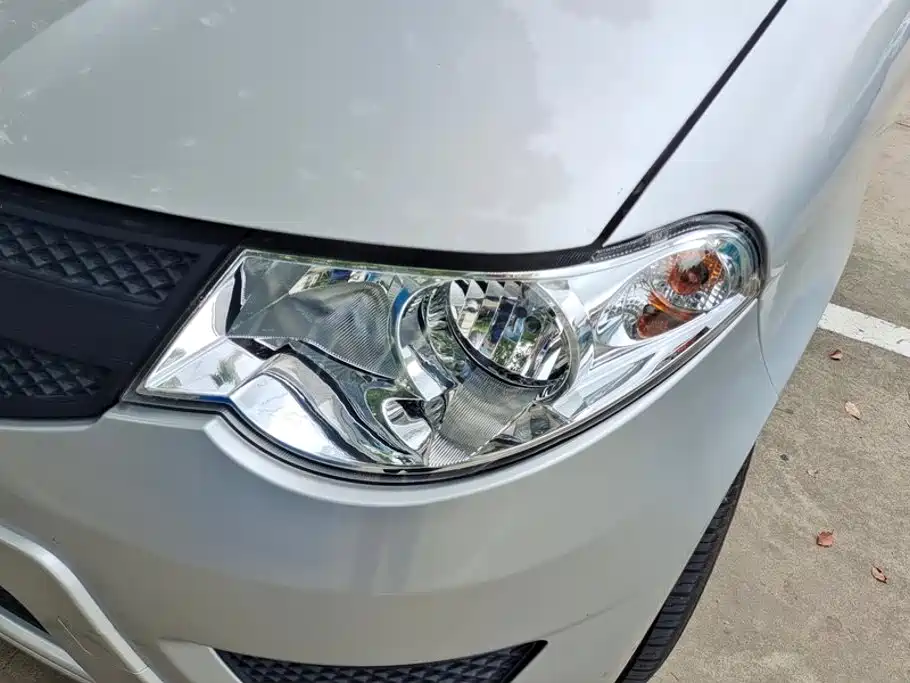 Wuling Hongguang — миниатюра 5