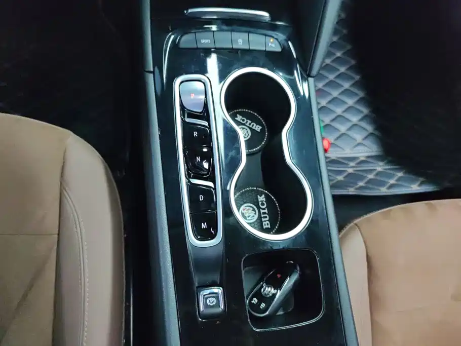 Buick Regal — миниатюра 16