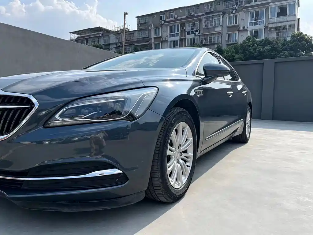 Buick LaCrosse 2018 20T Luxury