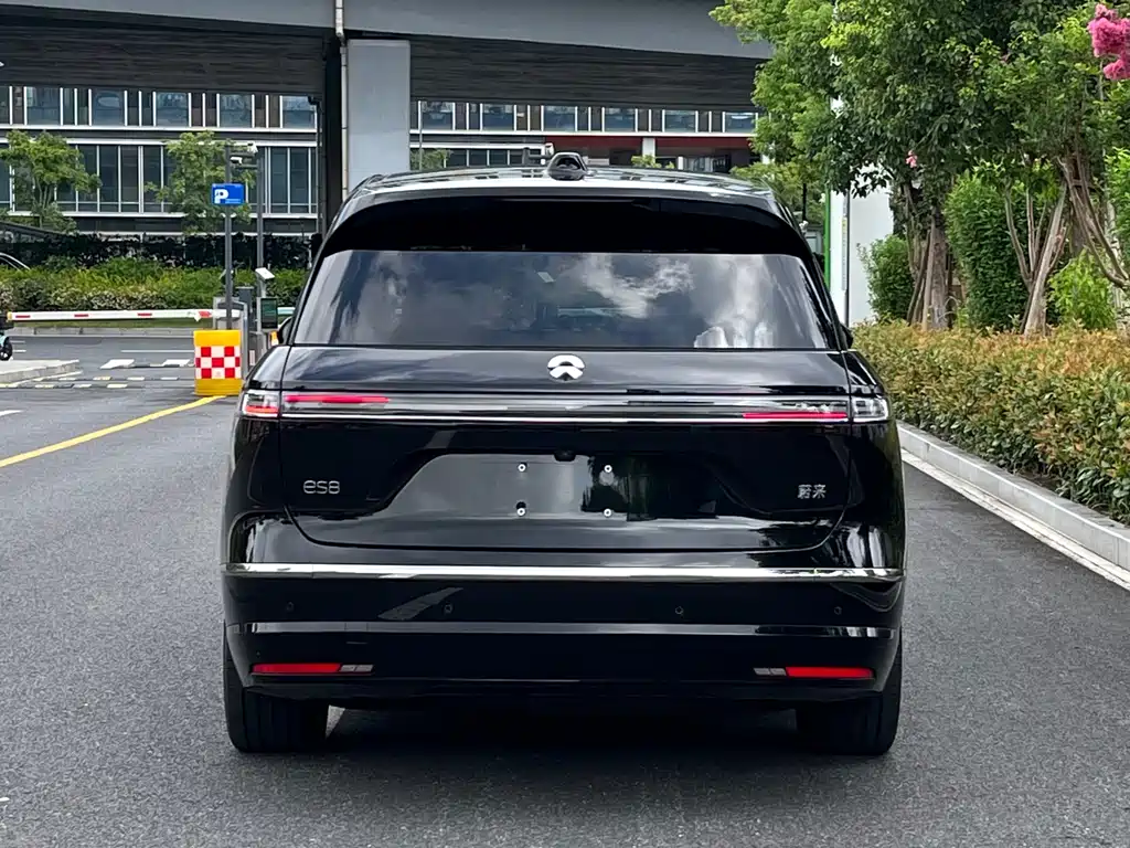NIO ES8 — миниатюра 5