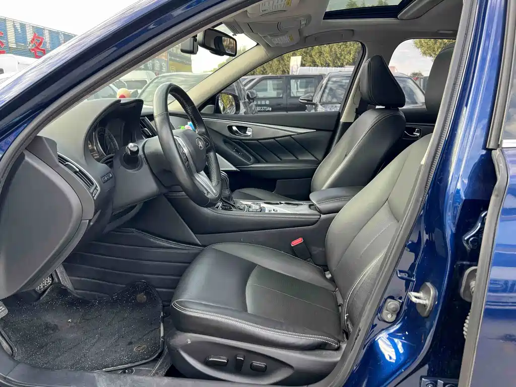 Infiniti Q50L — миниатюра 6