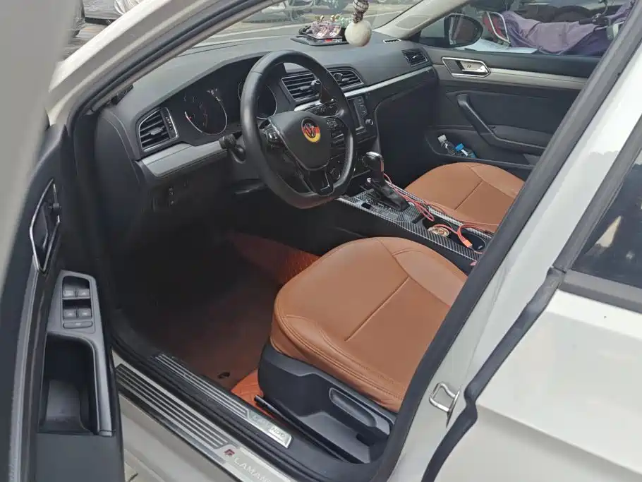 Volkswagen Lamando — миниатюра 9