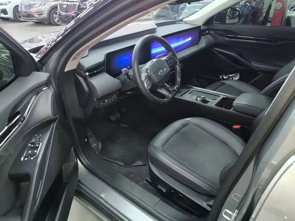 Ford Mondeo — миниатюра 16