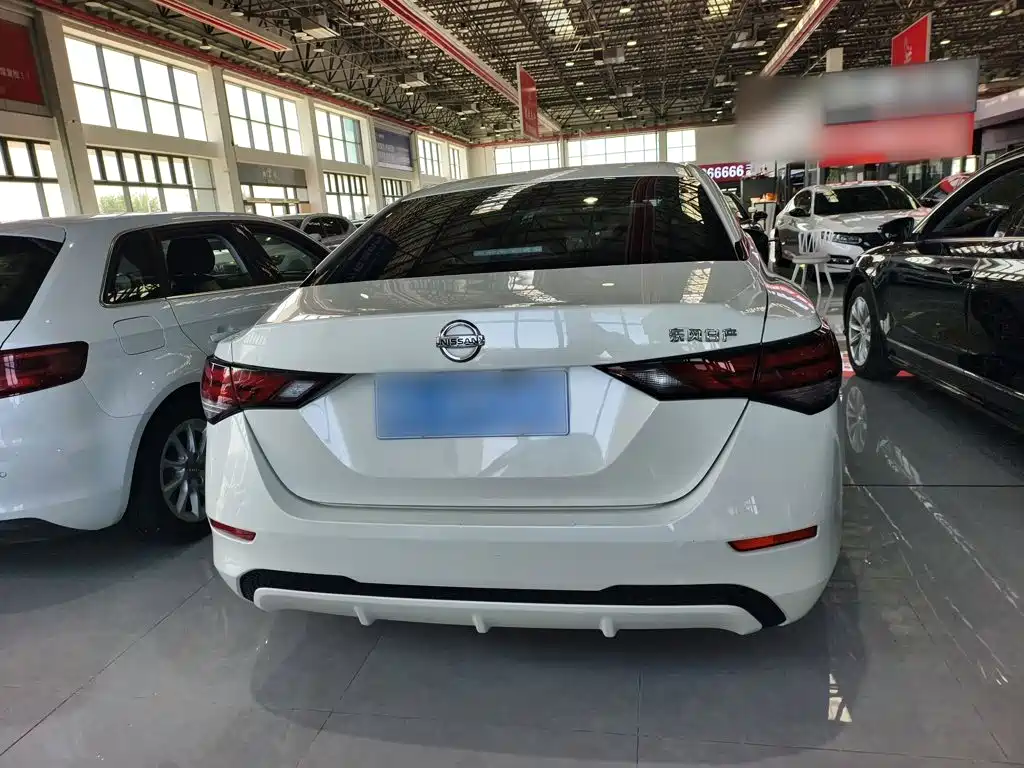 Nissan Sylphy — миниатюра 6
