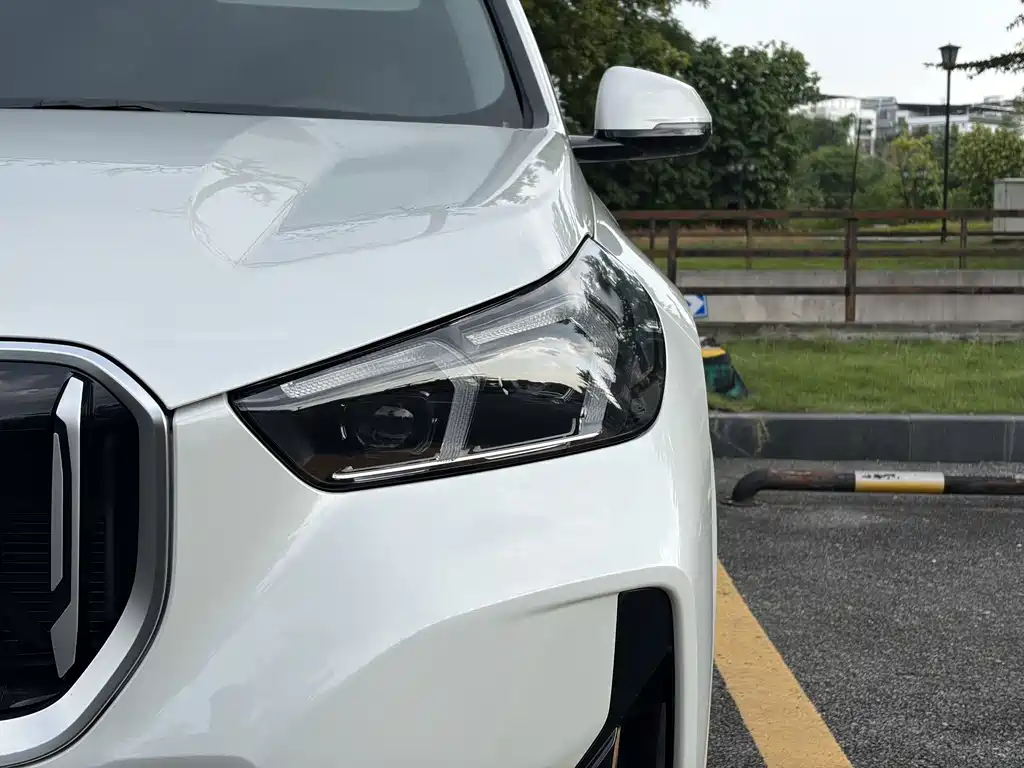 BMW X1 — миниатюра 15