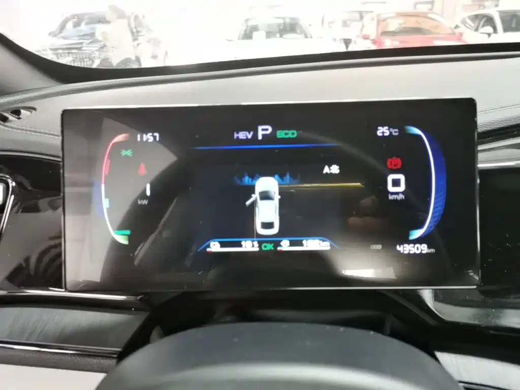 BYD Qin PLUS — миниатюра 12