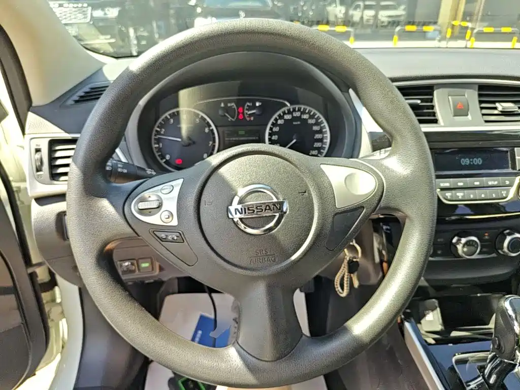 Nissan Sylphy — миниатюра 11