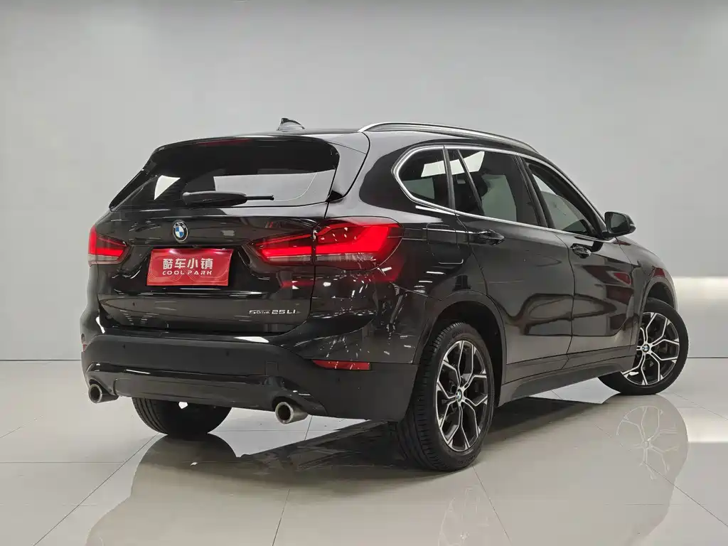 BMW X1 — миниатюра 22