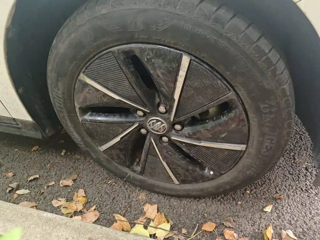 Buick Velite 6 — миниатюра 8