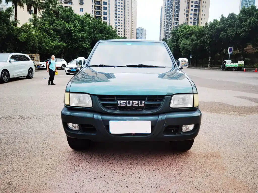 Isuzu Pickup — миниатюра 2