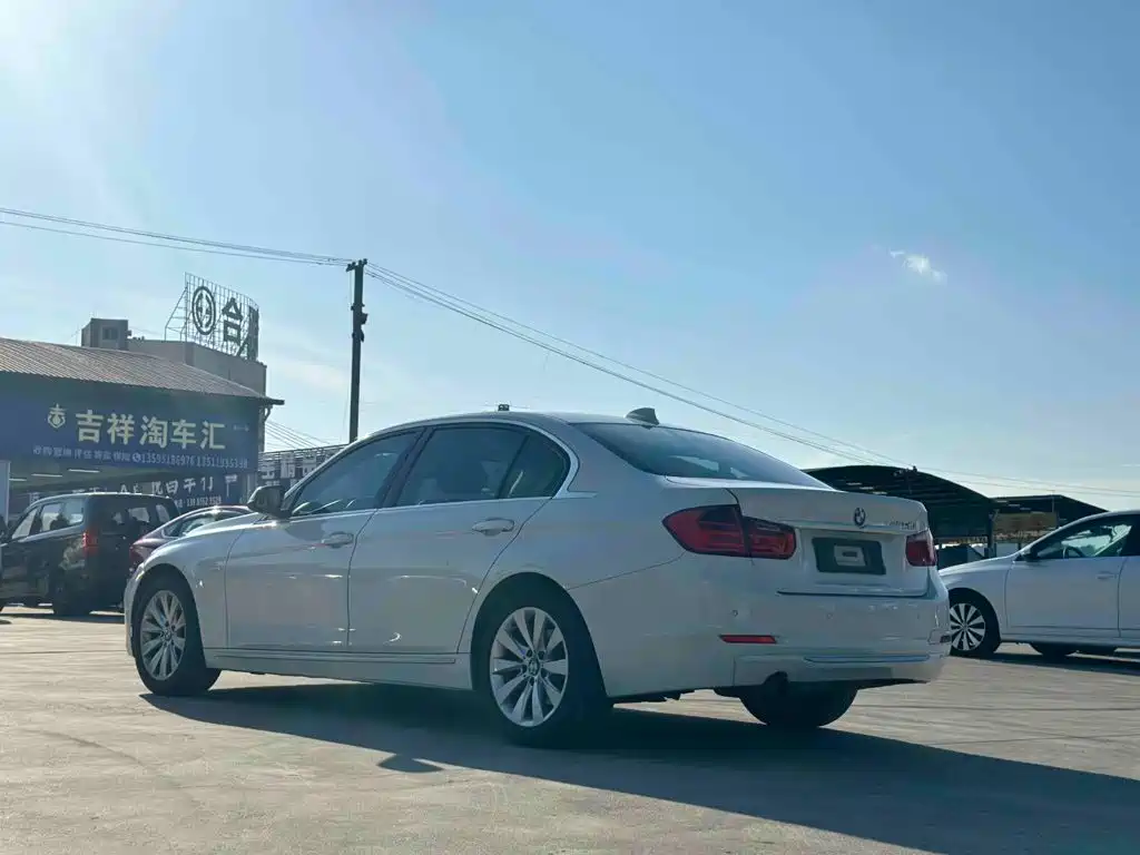 BMW 3 Series — миниатюра 5