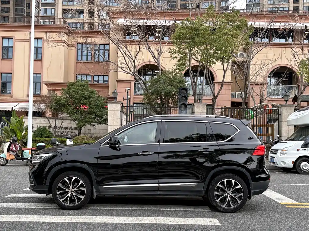 DONGFENG JINGYI X5