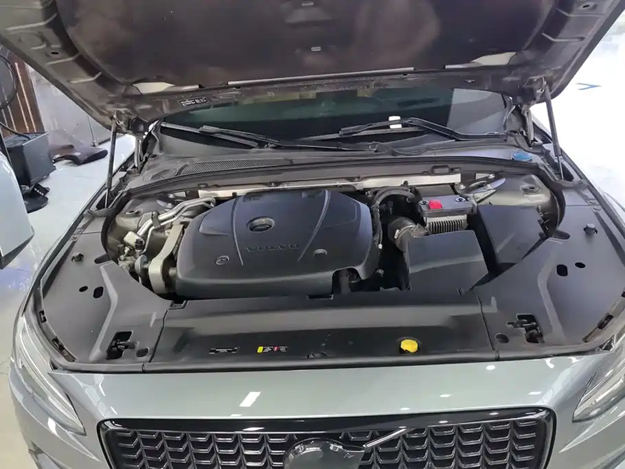 Volvo V90 — миниатюра 10